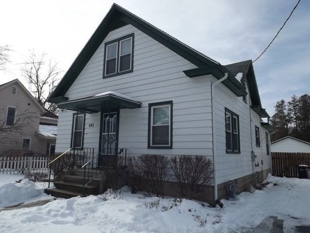 402 S 3rd St - Photo 2 of 23