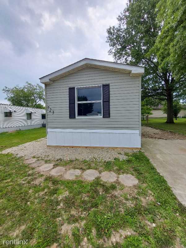 608 608 Blaine Pike 11 - Photo 2 of 13