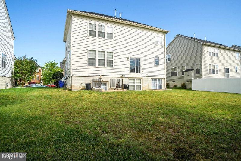 1995 Yorkshire Ln - Photo 2 of 2