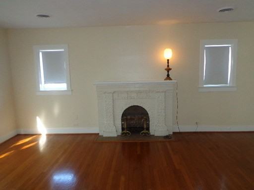 2756 Ivandell Ave - Photo 3 of 34