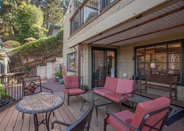 6663 Heartwood Dr - Photo 3 of 19