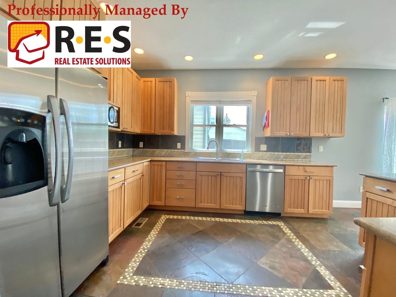2257 Lowell Blvd - Photo 3 of 16