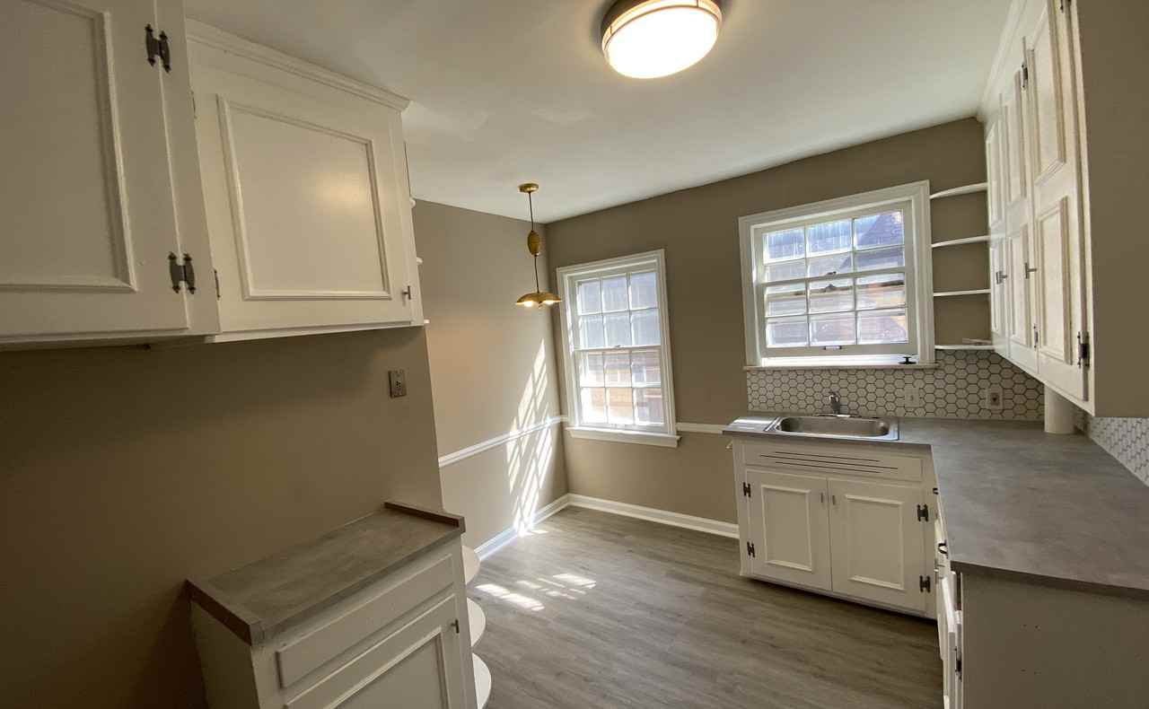 3570 Lynnfield Rd - Photo 2 of 20