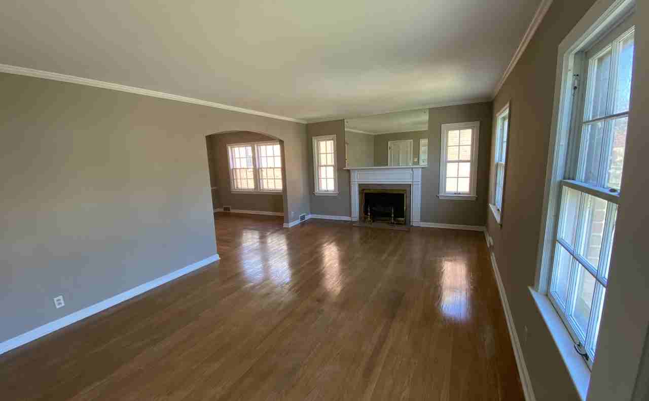 3570 Lynnfield Rd - Photo 3 of 20