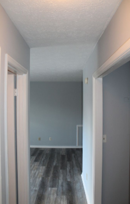 1030 Corbin St - Photo 3 of 5