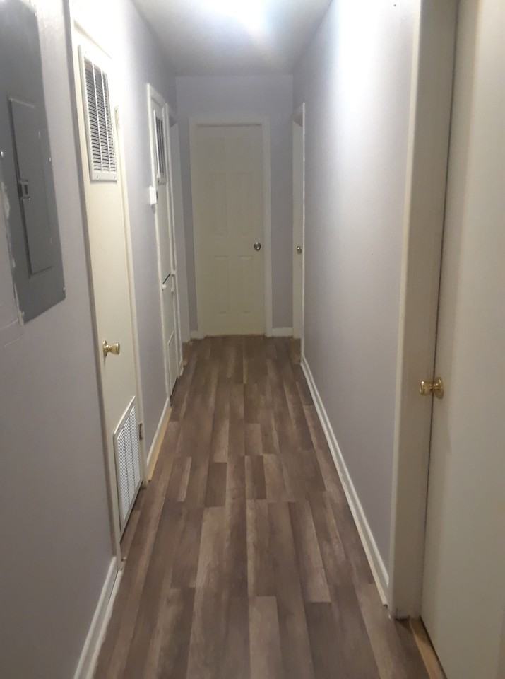 132 Oak Grove Dr - Photo 2 of 14