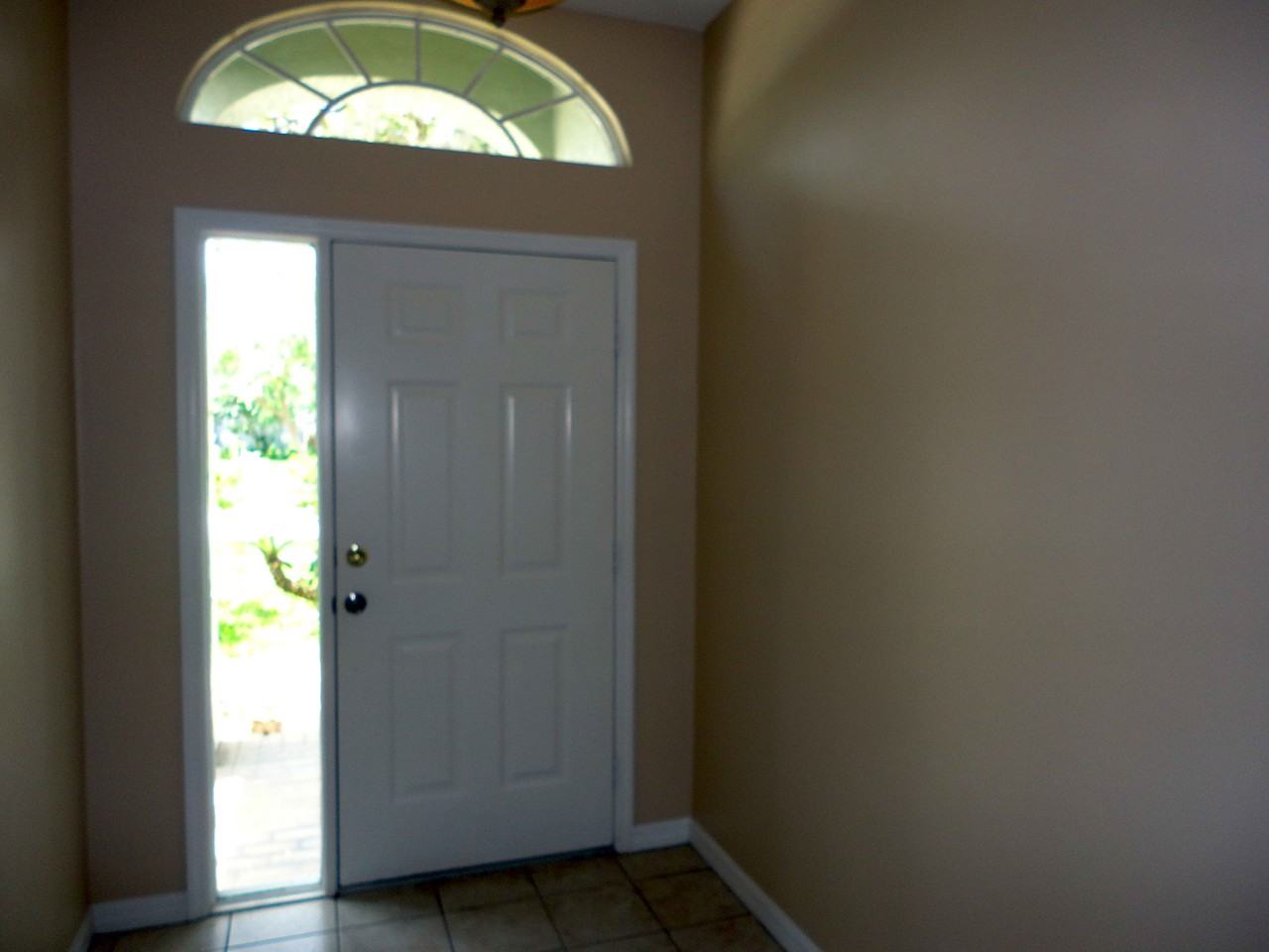 5415 Windbrush Dr - Photo 2 of 20