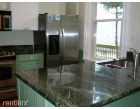 72 Alleghany St - Photo 3 of 9