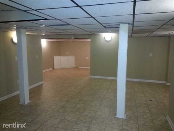 879 Hunt Club Blvd - Photo 3 of 11