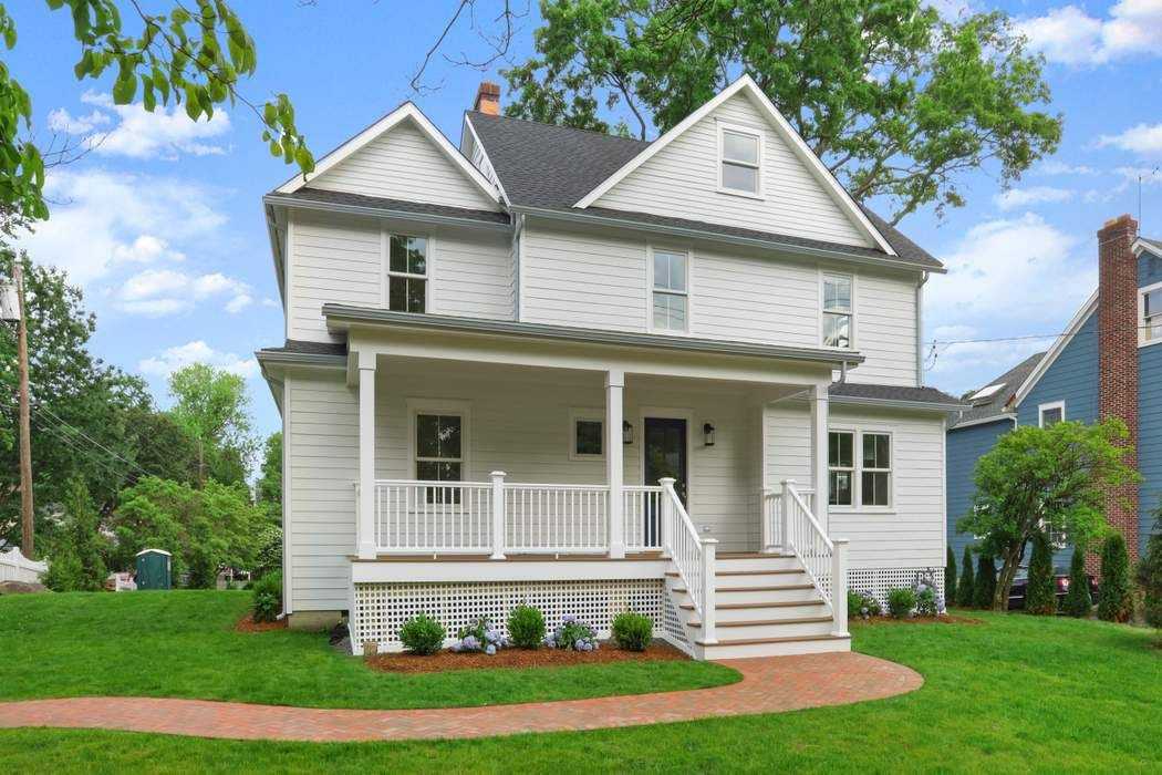 39 Riverside Ave - Photo 2 of 46