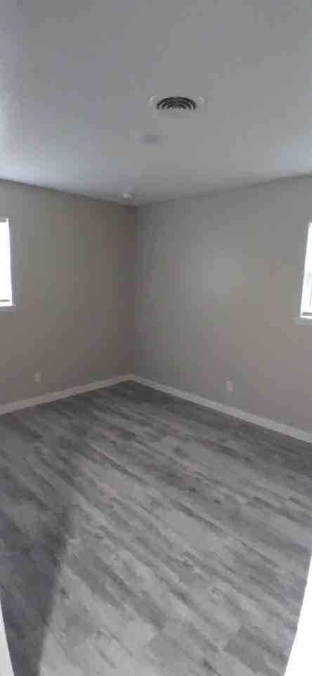 Building #8 Apt #29 - Photo 2 of 13