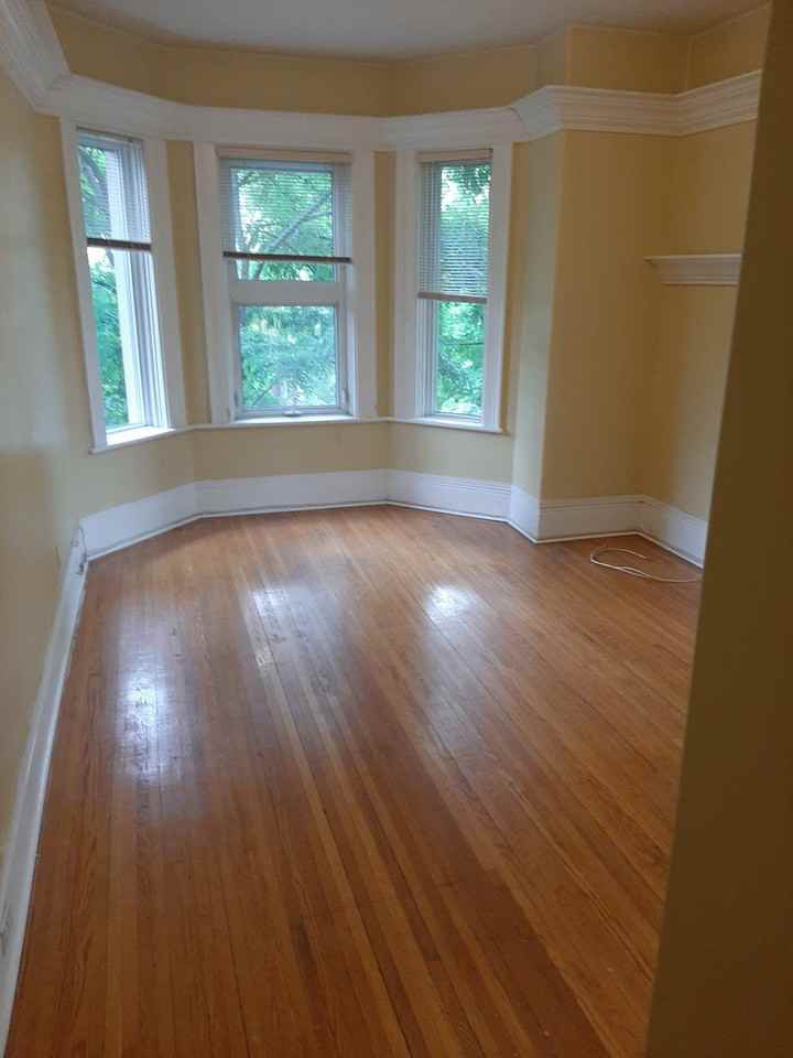 Stewart St. North - Photo 2 of 10