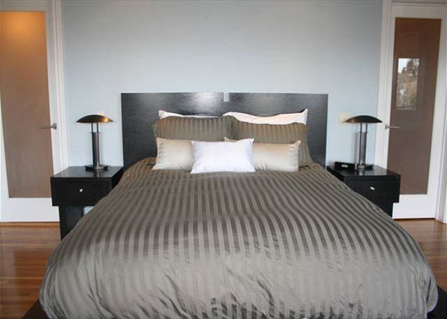 367 Collingwood St - Photo 2 of 10