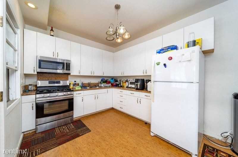 1588 Kinoole St - Photo 3 of 7