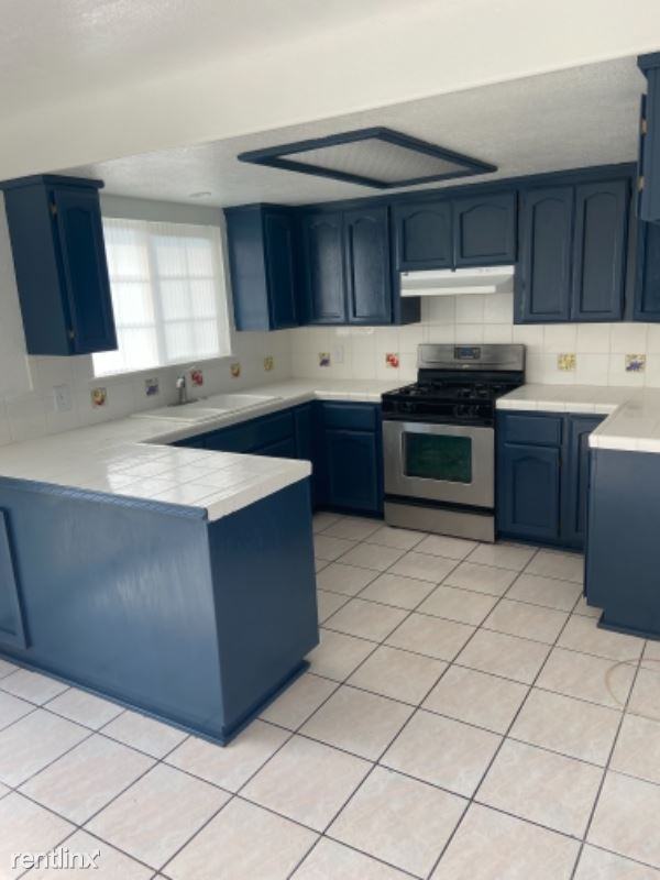 9632 K St - Photo 3 of 13