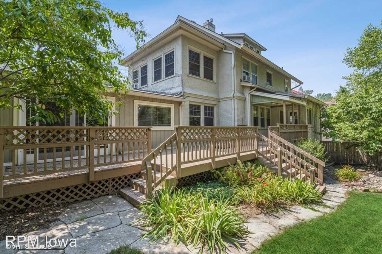 4219 Ingersoll Ave - Photo 2 of 15