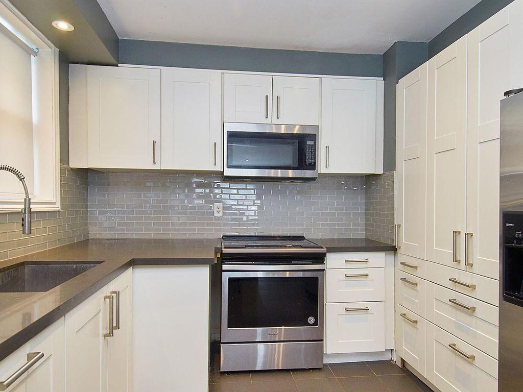 61 Darlingside Drive - Photo 2 of 26