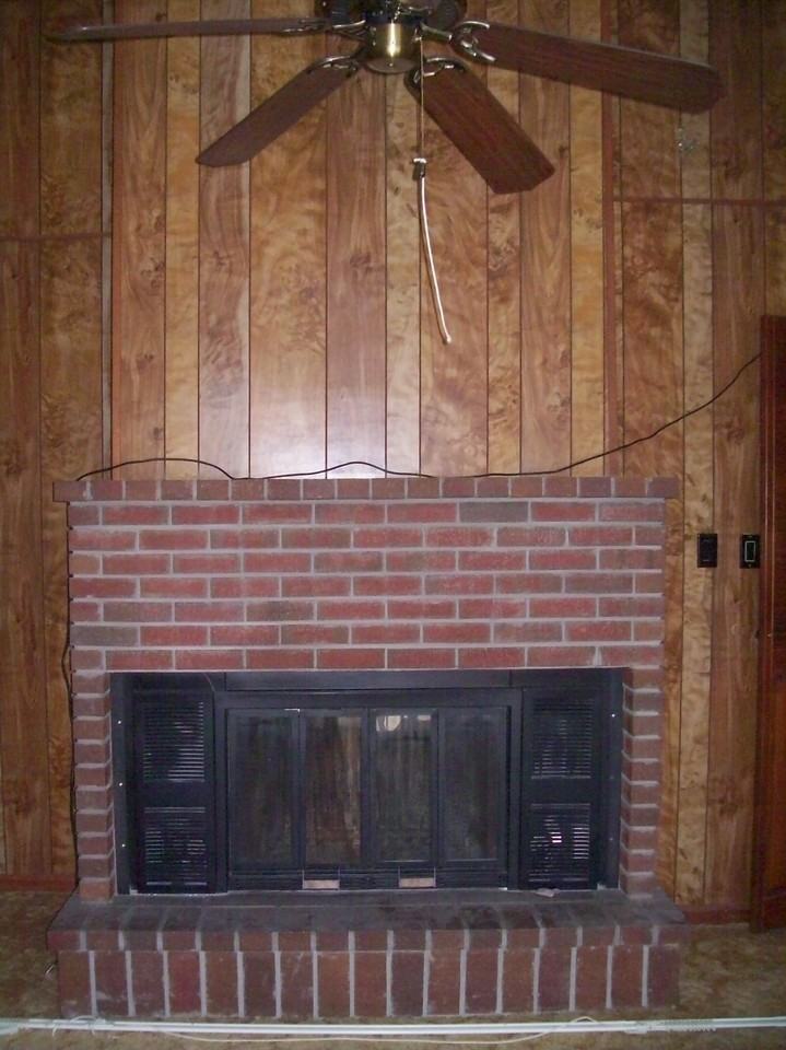 625 Zuni St - Photo 3 of 4