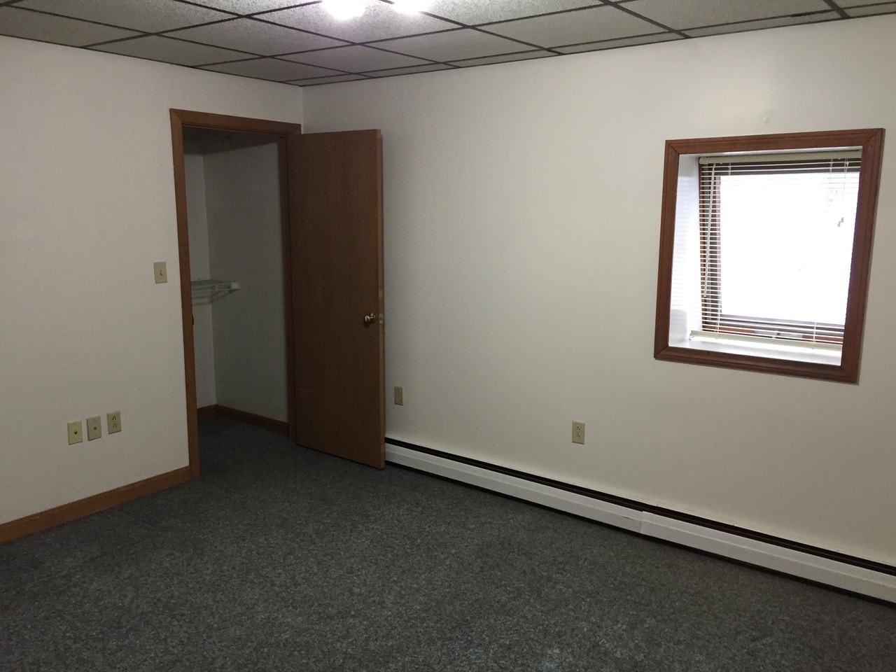 225 Maple St - Photo 2 of 5