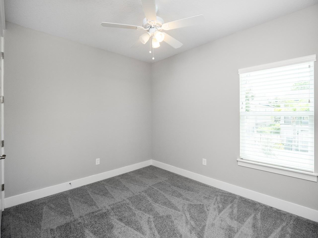 786 6th Ave S #1 - Photo 4 of 10