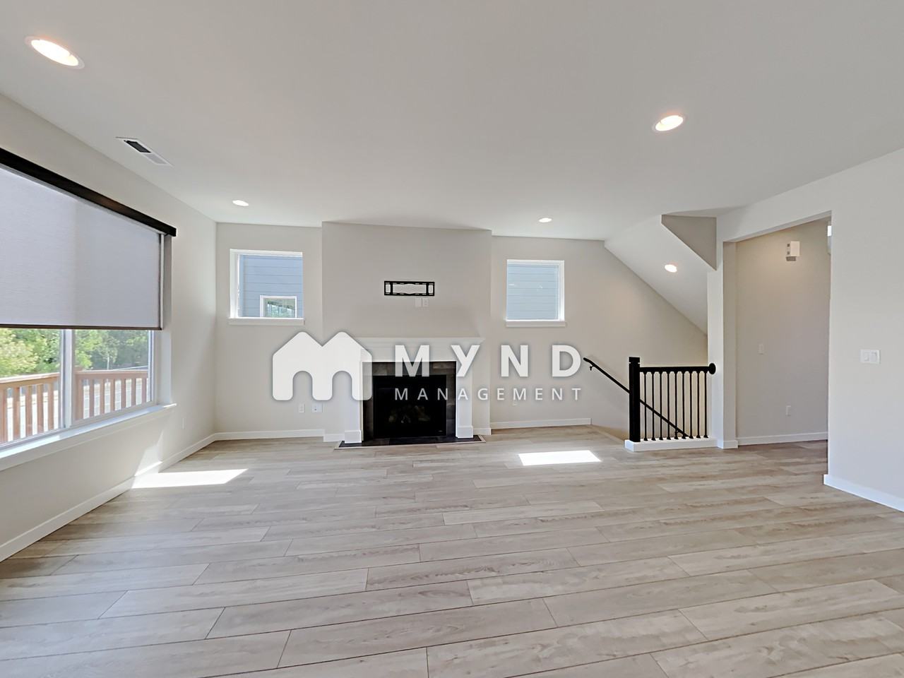 13321 11th Ave W - Photo 2 of 24
