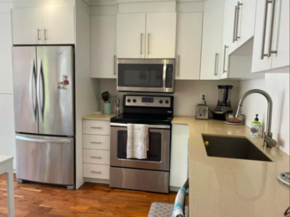 1014 Addington Street - Photo 3 of 10