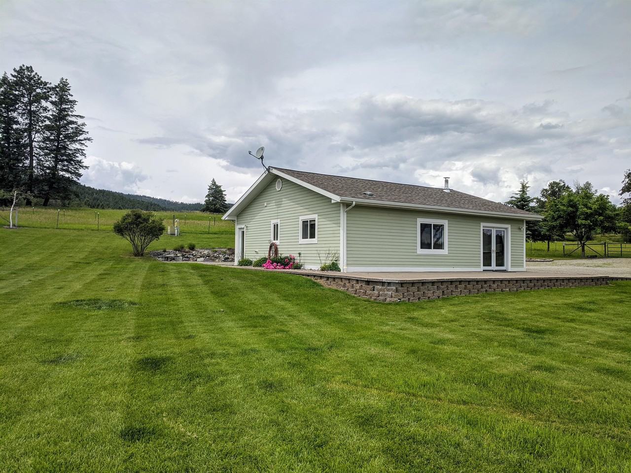 60 Jewel Trail #1 - Photo 4 of 37