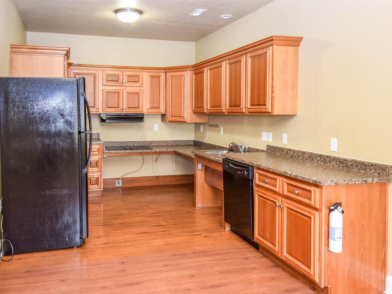 539 W 1465 N #1 - Photo 3 of 12