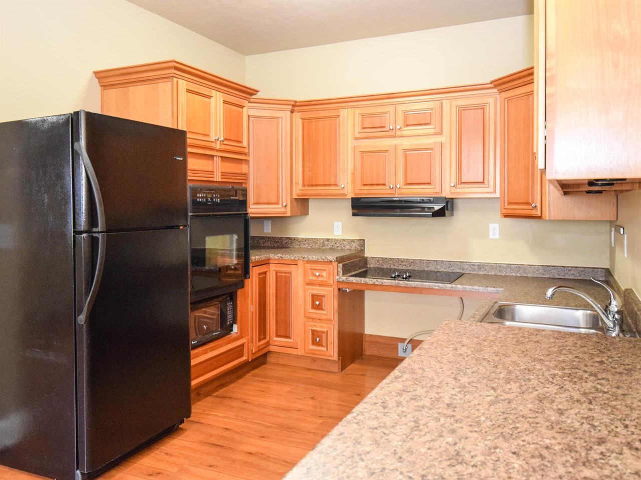539 W 1465 N #1 - Photo 4 of 12