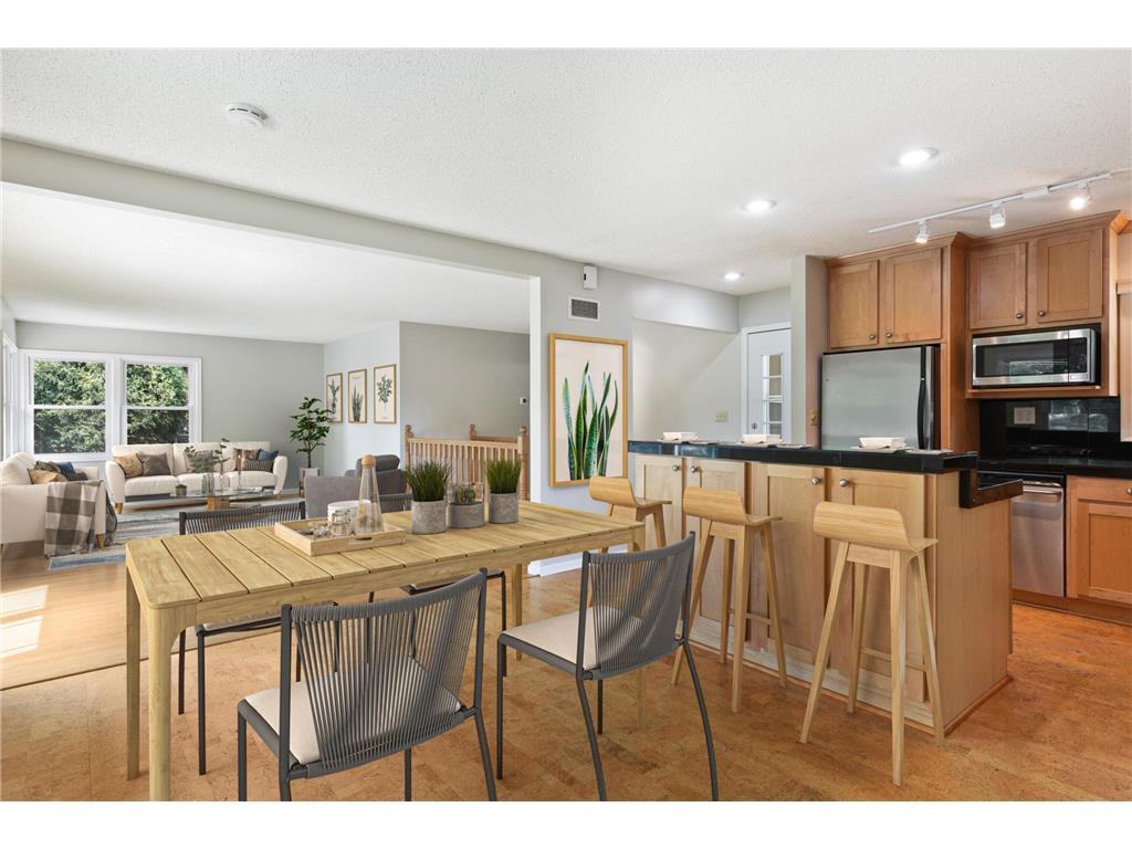 4425 West 82nd Street - Photo 2 of 21