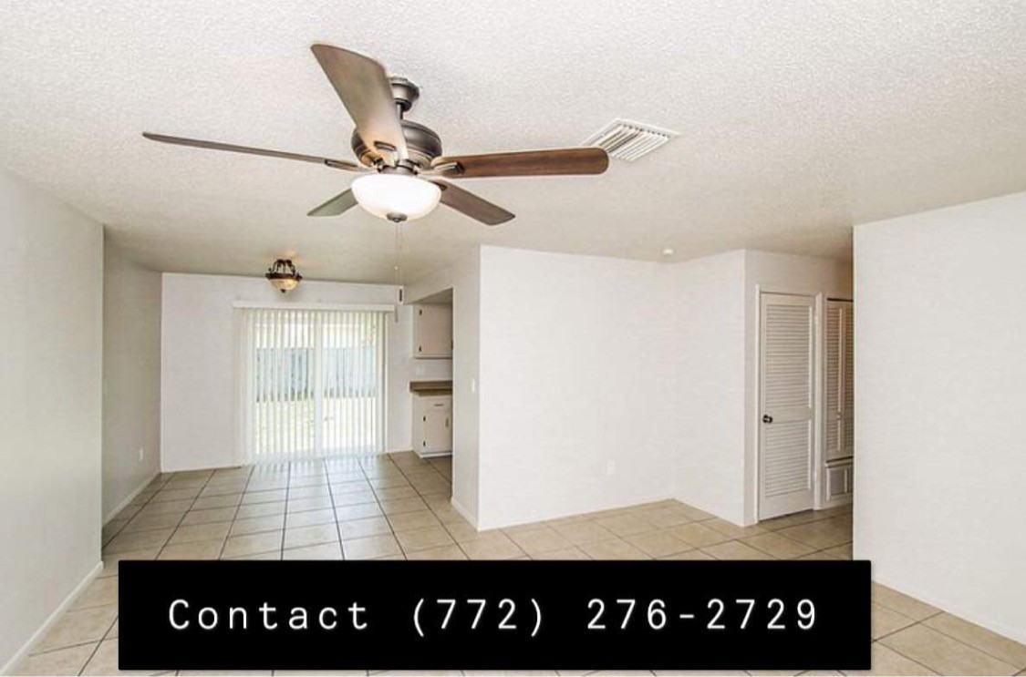 2624 N 63rd Ave - Photo 2 of 8