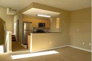 Erie Harbor Apartments - Photo 3 of 15