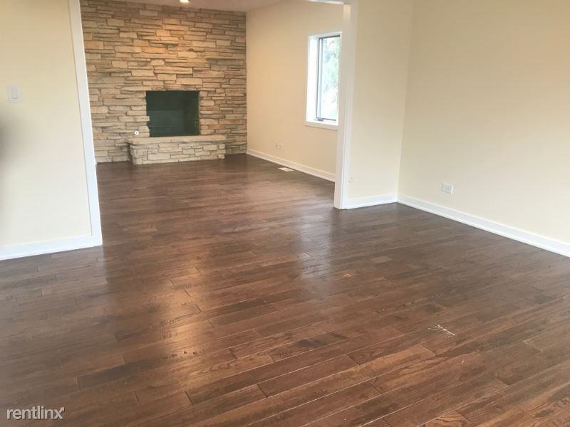 242 North Ave - Photo 3 of 10