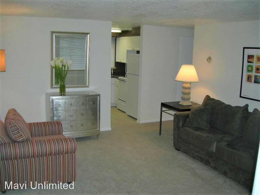 1695-1697 Reed St - Photo 2 of 12