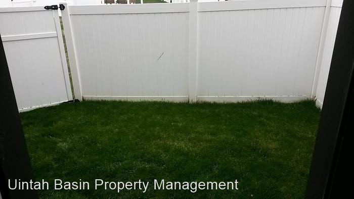 186 E 500 N - Photo 3 of 14