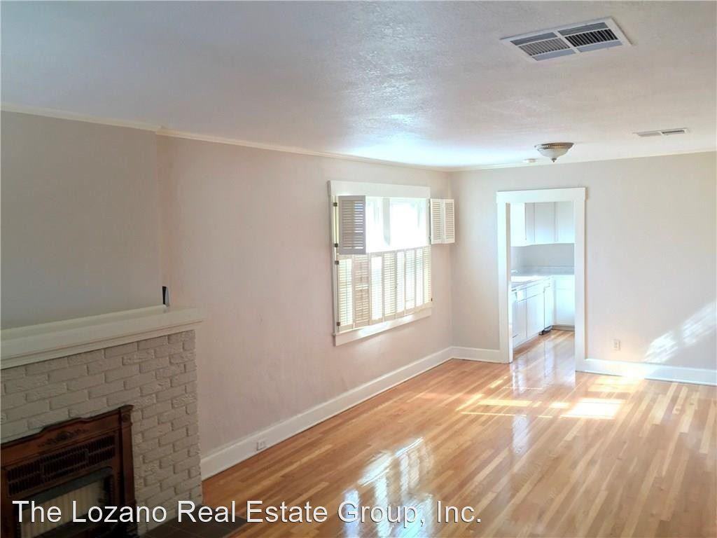 609 E Robinson Ave - Photo 2 of 24