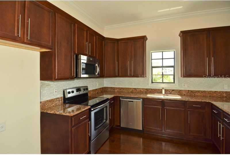 6404 Margarita Shores Ln - Photo 3 of 23