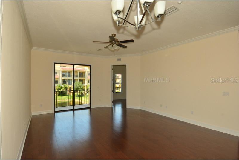 6404 Margarita Shores Ln - Photo 5 of 23
