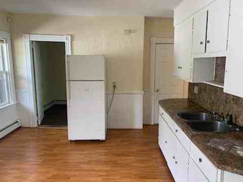 342 Elm St #3 - Photo 2 of 10