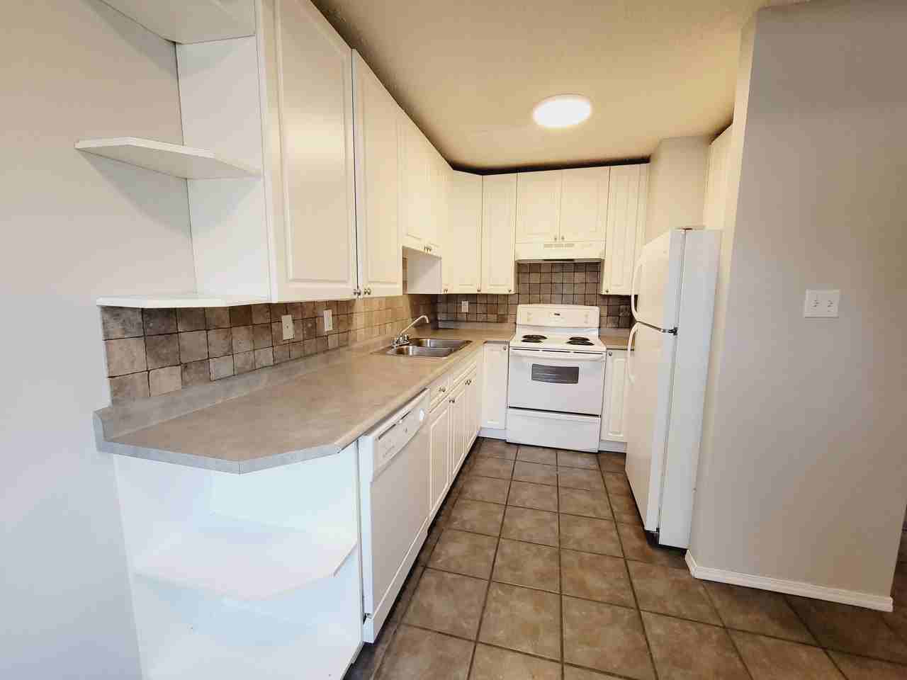 404 Clareview Rd Nw - Photo 2 of 16