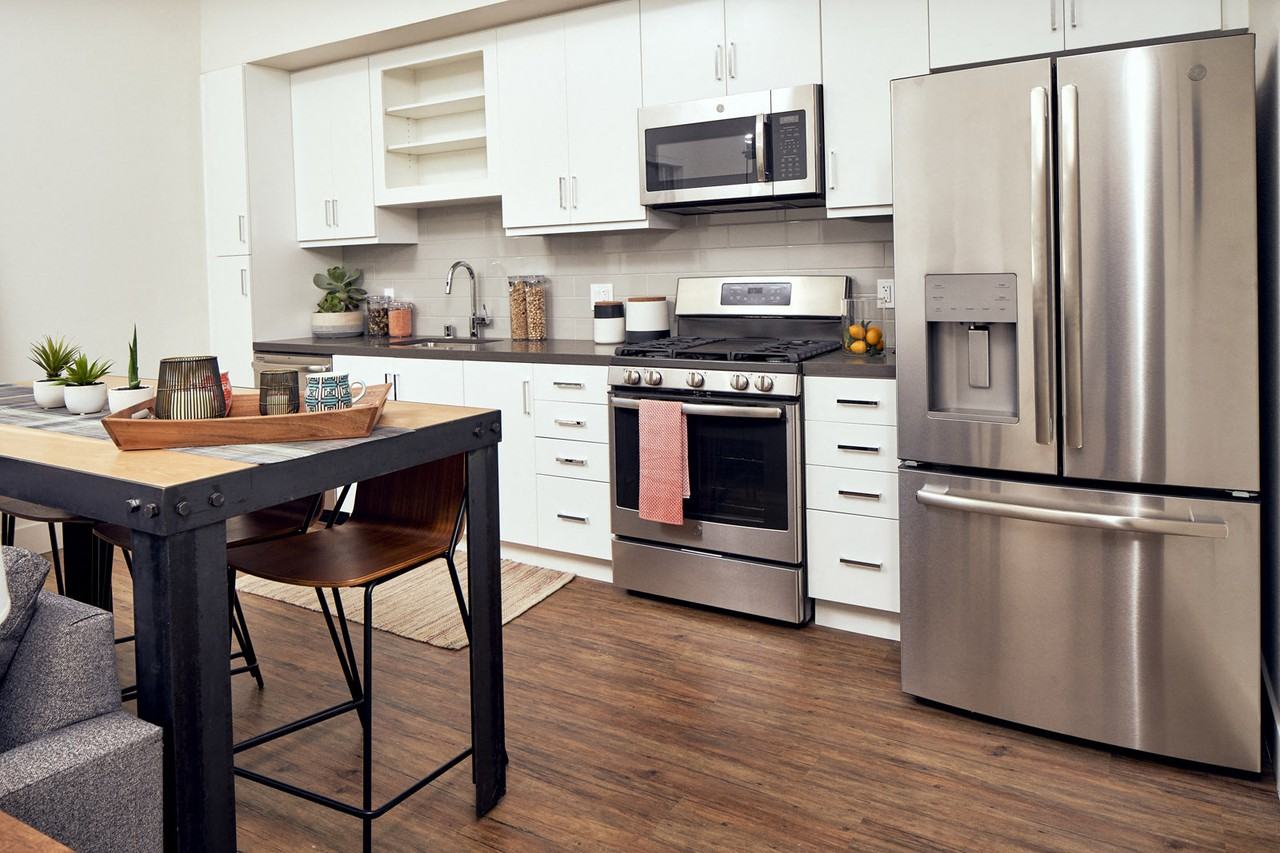 Main+Nine - Photo 3 of 39