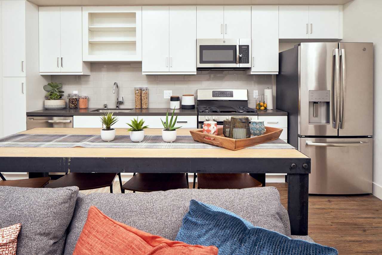 Main+Nine - Photo 4 of 39