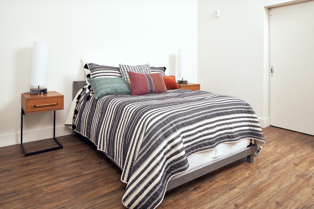 Main+Nine - Photo 7 of 39