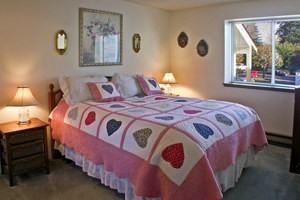 Fenton Place - Photo 3 of 4