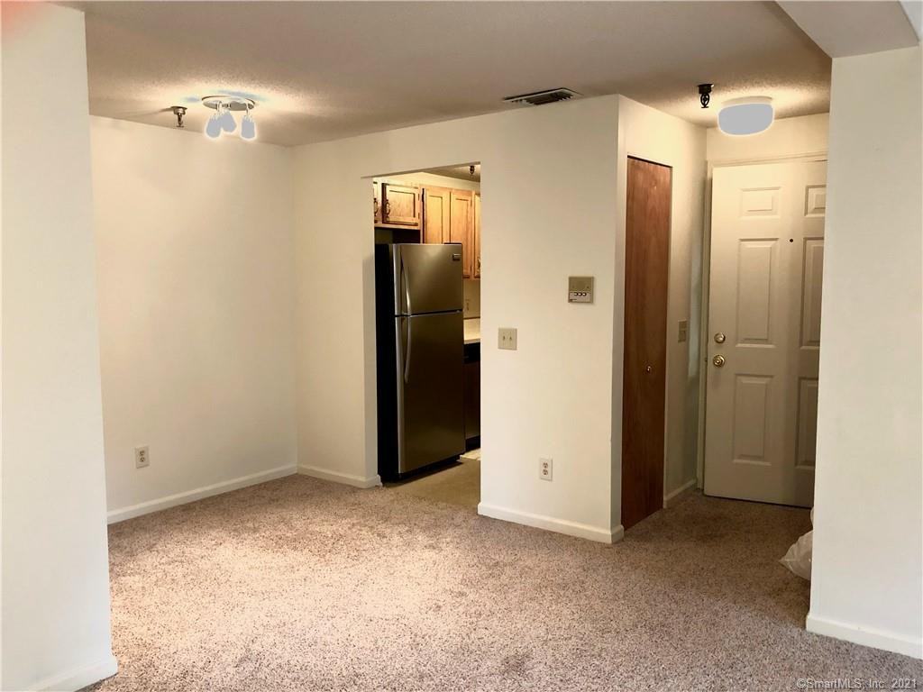 55 Oil Mill Rd Apt 22 - Photo 2 of 21