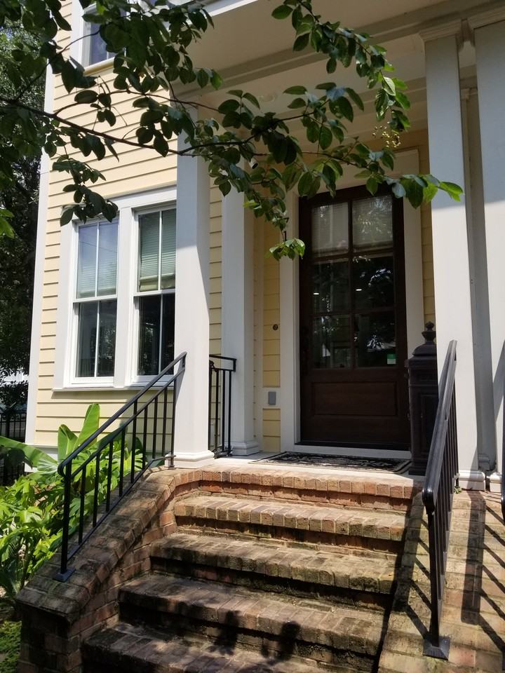 712 Tattnall Street - Photo 2 of 20