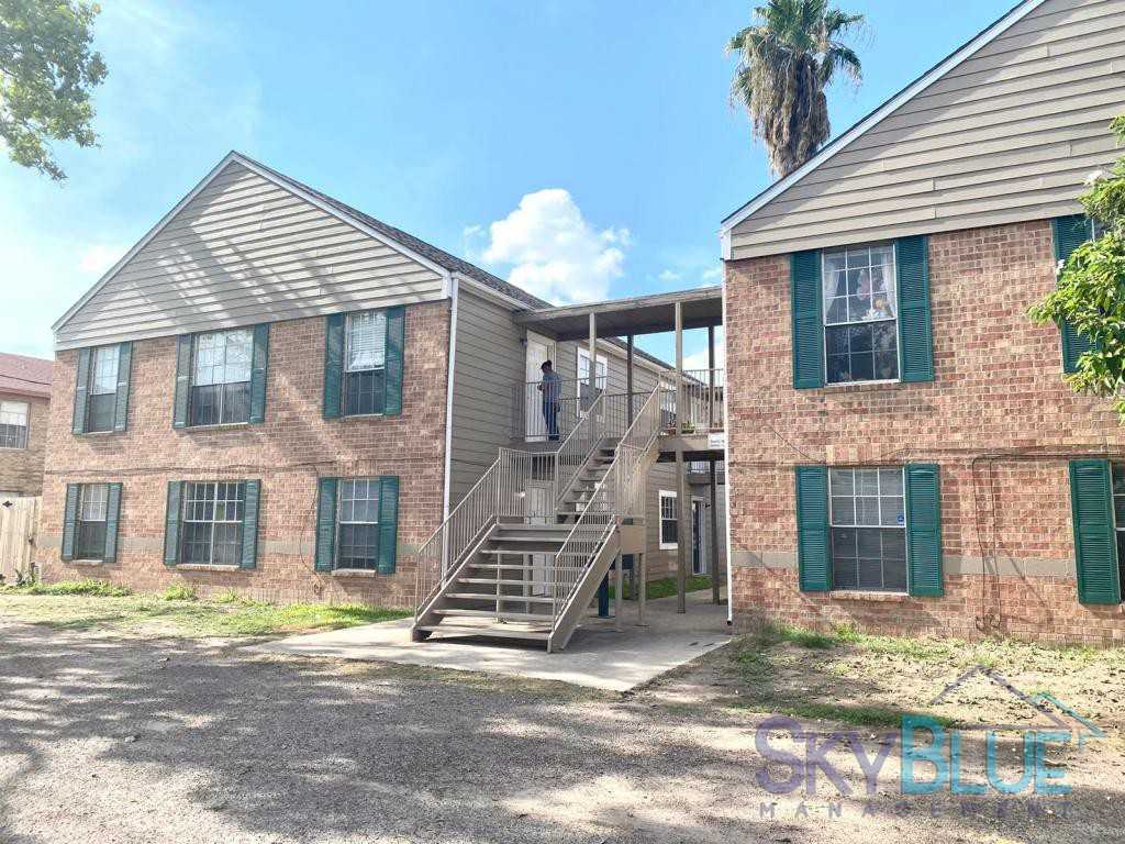 1006 W. Kelly Ave. Apt A, Pharr TX 78577 - Photo 3 of 15