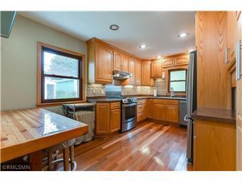 1427 Wynne Avenue - Photo 2 of 14