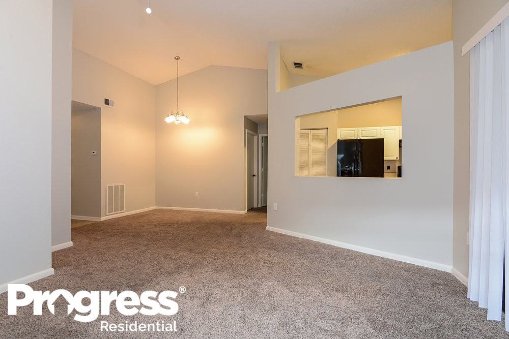 10924 Belmont Dr - Photo 3 of 15