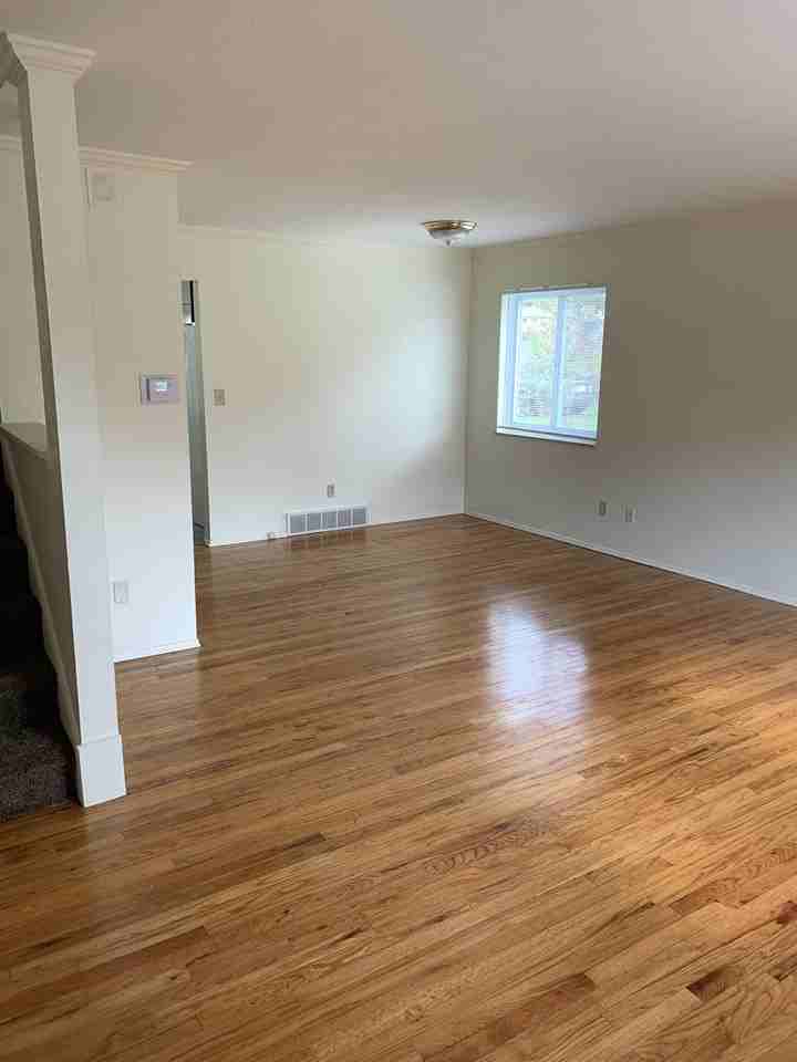 309 Kenridge Rd #309 - Photo 2 of 13